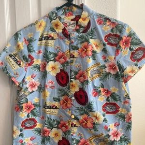 Vintage    The Original Hawaiian Shirt by Hilo Hattie